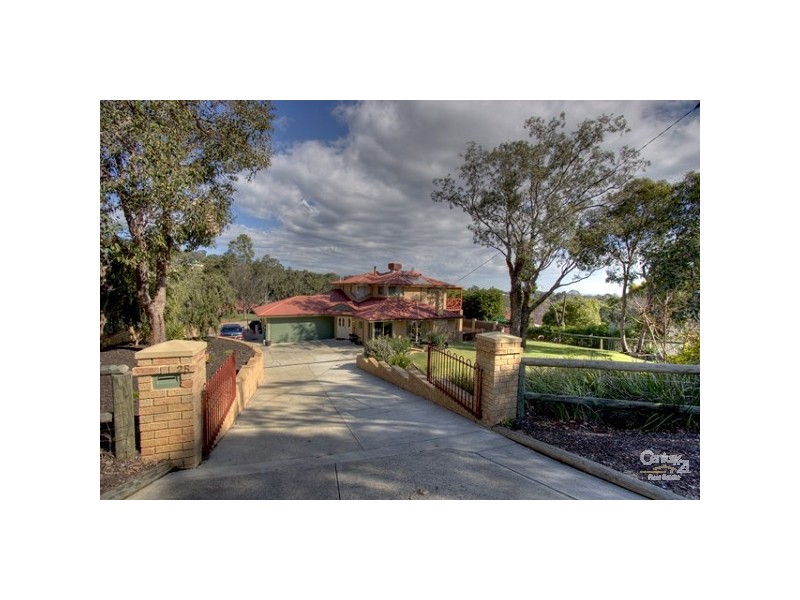 25 Grenville Road, Gooseberry Hill WA 6076