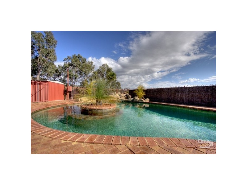 25 Grenville Road, Gooseberry Hill WA 6076