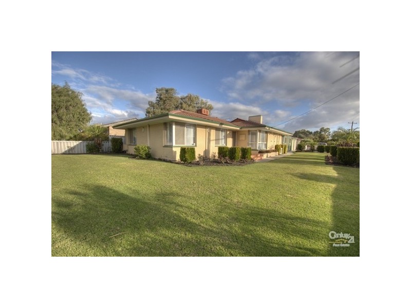 1 Wittenoom Road, High Wycombe WA 6057