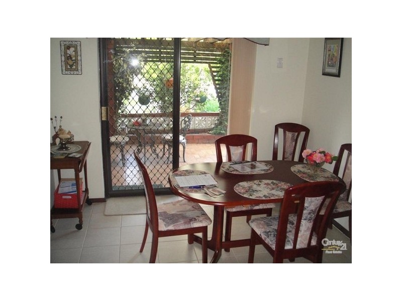 49 Begonia, Forrestfield WA 6058