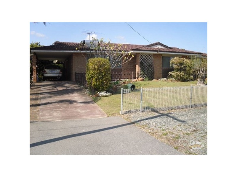 4 Gimlet Court, Forrestfield WA 6058