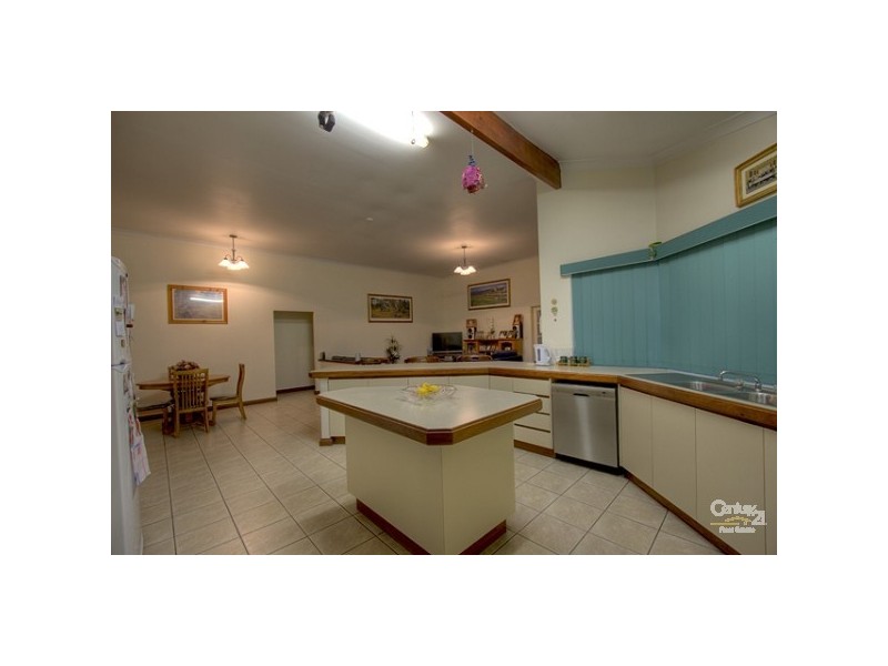 99 Reynolds Road, Forrestfield WA 6058