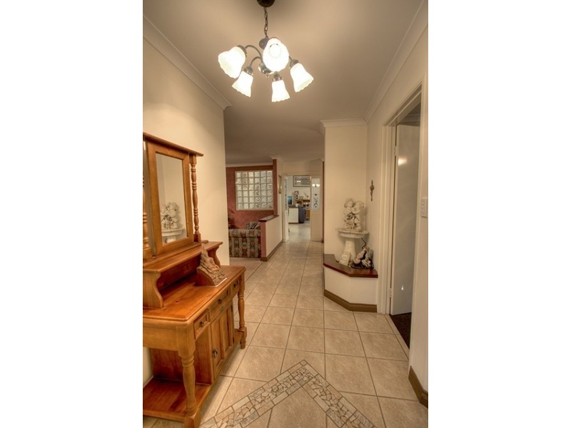 99 Reynolds Road, Forrestfield WA 6058