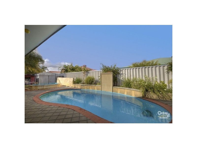 33 Reynolds, Forrestfield WA 6058