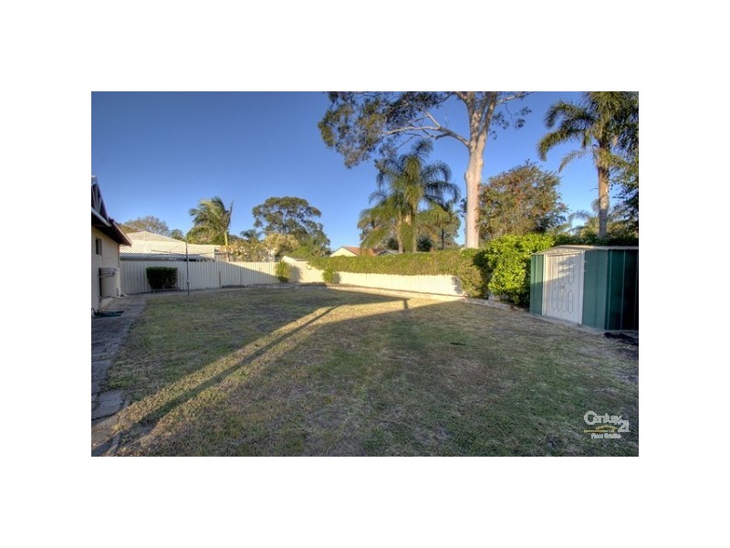 33 Akebia Way, Forrestfield WA 6058