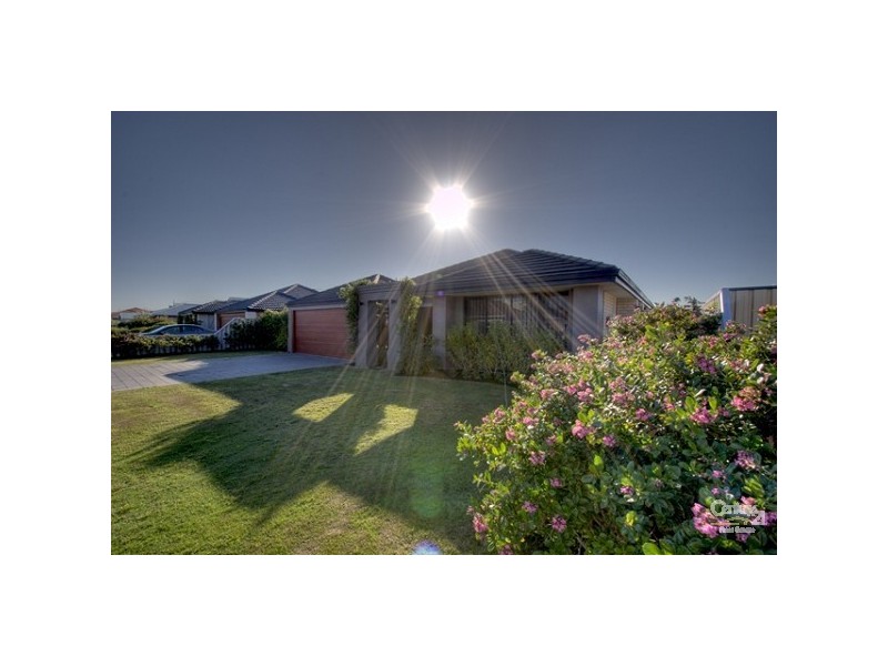 11 Nandat Way, Forrestfield WA 6058