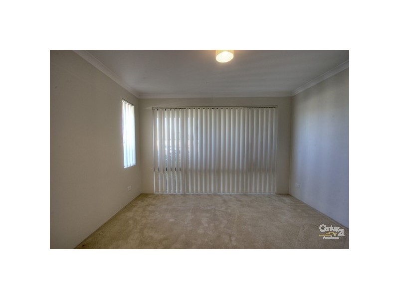 11 Nandat Way, Forrestfield WA 6058