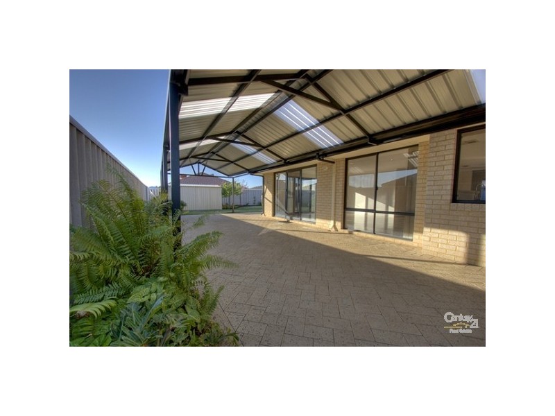 11 Nandat Way, Forrestfield WA 6058