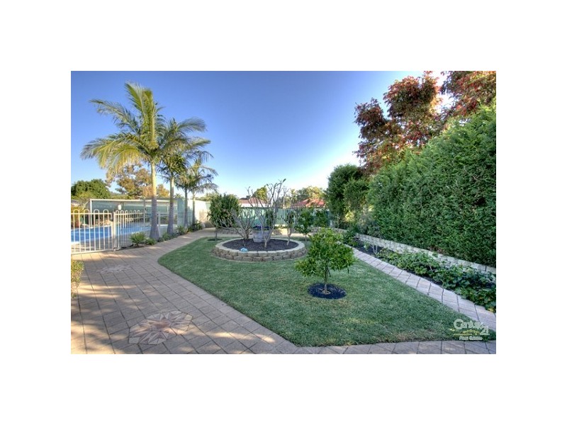 65 Hale Road, Forrestfield WA 6058