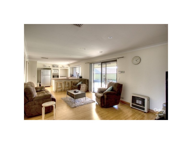 42 Ridgehaven Ramble, Ballajura WA 6066