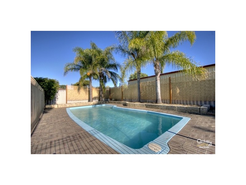 2 Scarp View, Swan View WA 6056