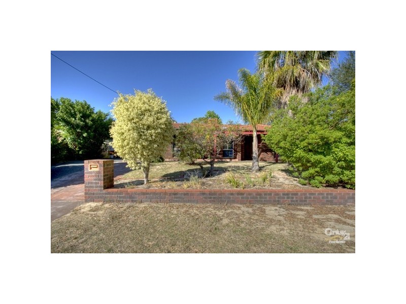 3 Holly Bush Court, Forrestfield WA 6058