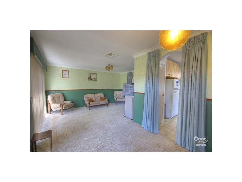 39 Agincourt Drive, Forrestfield WA 6058