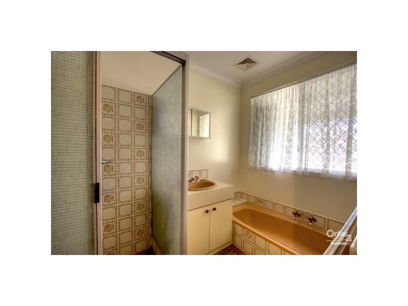 39 Agincourt Drive, Forrestfield WA 6058