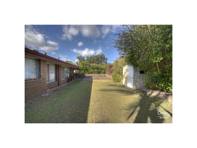 39 Agincourt Drive, Forrestfield WA 6058