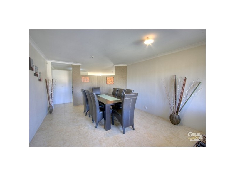 21 Excalibur Chase, Wattle Grove WA 6107