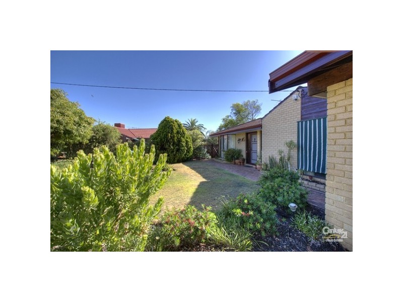 39 Carrissa Way, Forrestfield WA 6058