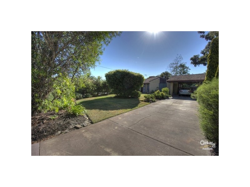 39 Carrissa Way, Forrestfield WA 6058