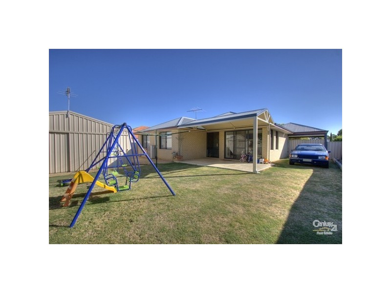 43 Myerson Crescent, Maida Vale WA 6057