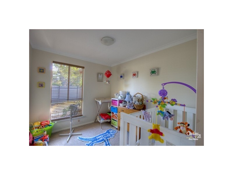 32 Mahonia Way, Forrestfield WA 6058