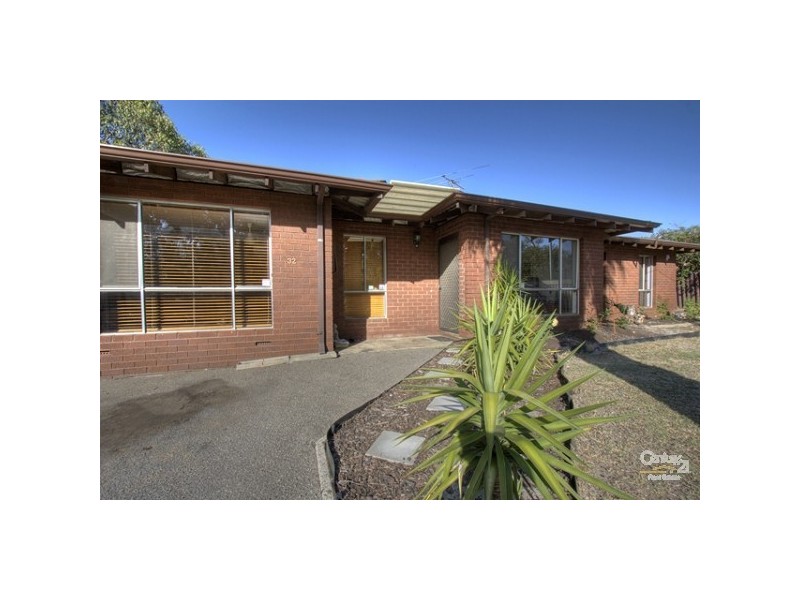 32 Mahonia Way, Forrestfield WA 6058