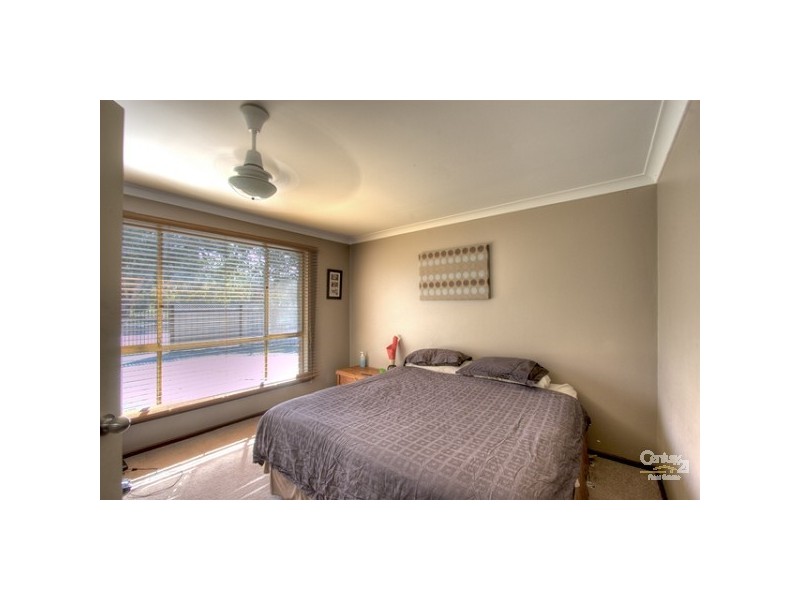 32 Mahonia Way, Forrestfield WA 6058