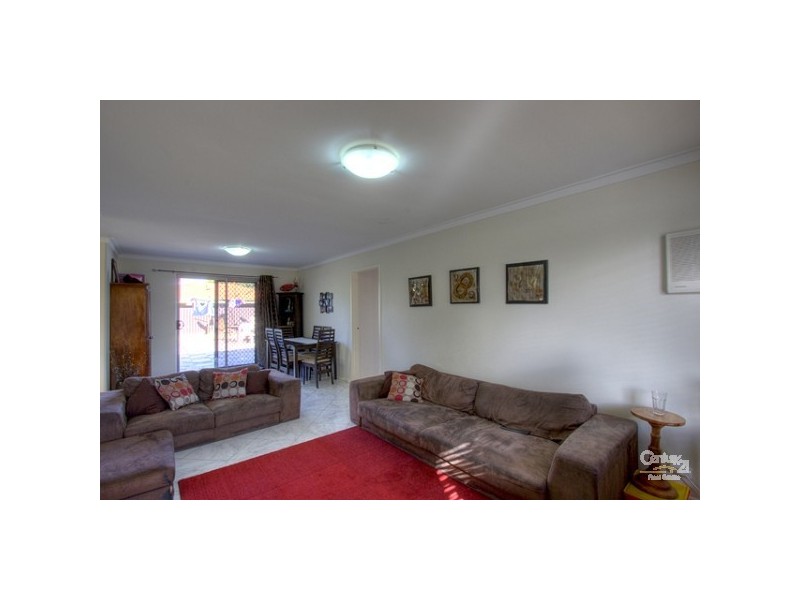 32 Mahonia Way, Forrestfield WA 6058