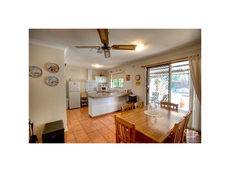 17 Pavetta Crescent, Forrestfield WA 6058