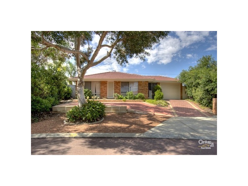 33 AMETHYST PLACE, Maida Vale WA 6057