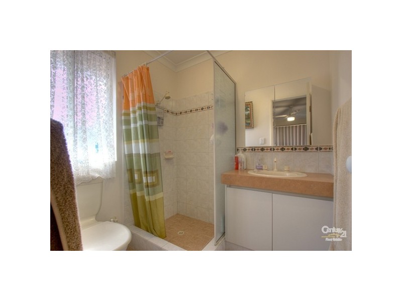 33 AMETHYST PLACE, Maida Vale WA 6057