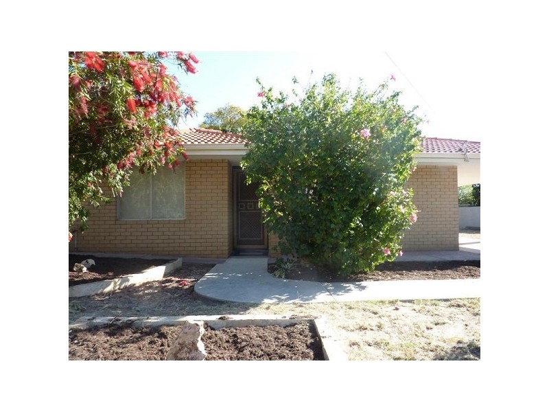 146 Berkshire Road, Forrestfield WA 6058