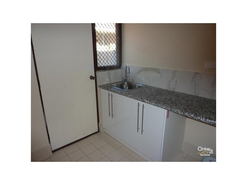 146 Berkshire Road, Forrestfield WA 6058