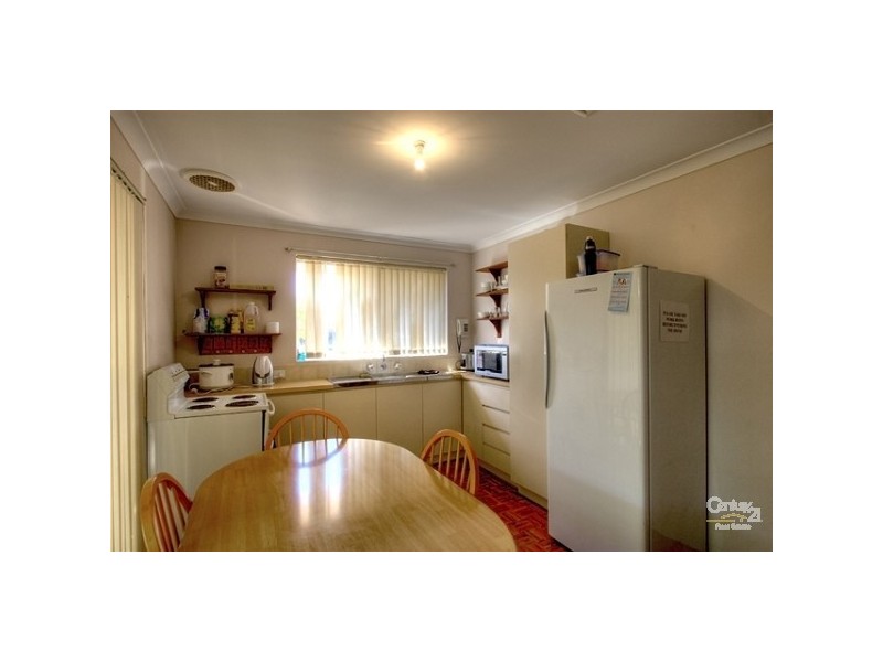 4 Dunton Place, Redcliffe WA 6104