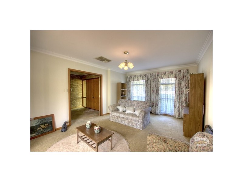 67 Allamanda Way, Forrestfield WA 6058