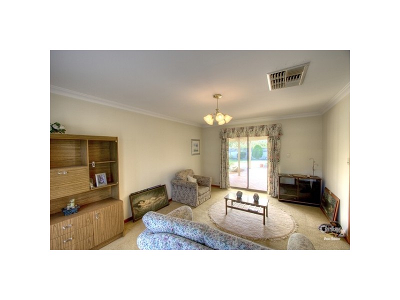 67 Allamanda Way, Forrestfield WA 6058