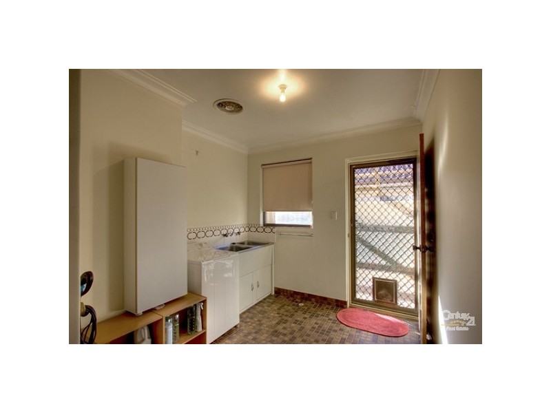 67 Allamanda Way, Forrestfield WA 6058