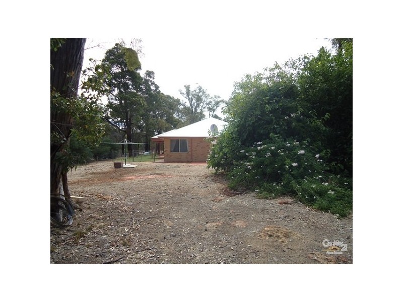 490 Bunning Road, Mount Helena WA 6082