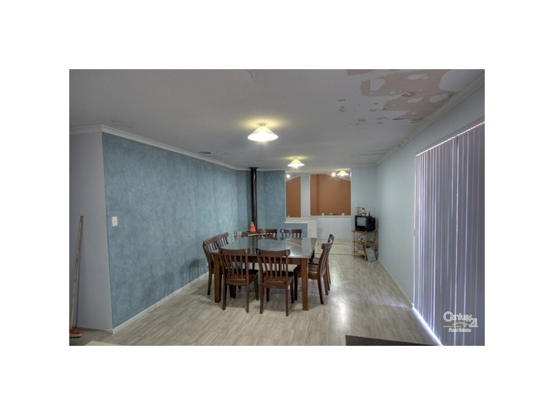 5 Wisteria Court, Forrestfield WA 6058