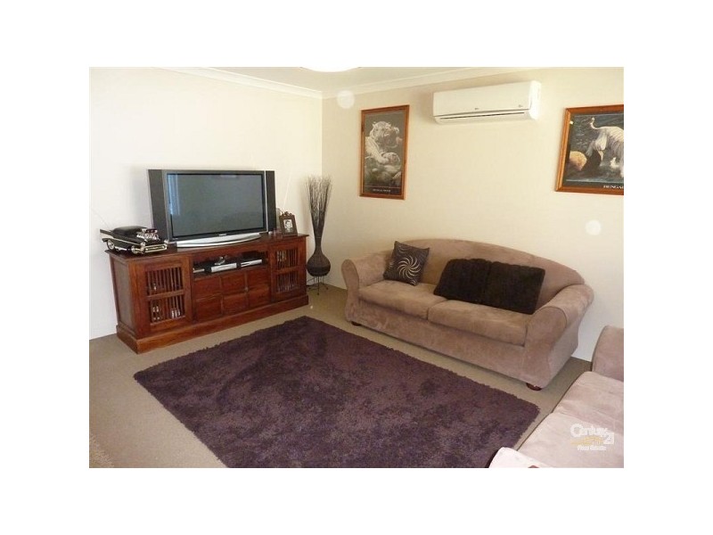 40 Brittain Road, Wattle Grove WA 6107