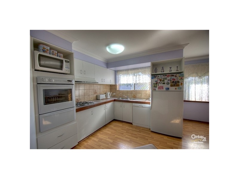 2 Mimosa Street, Forrestfield WA 6058