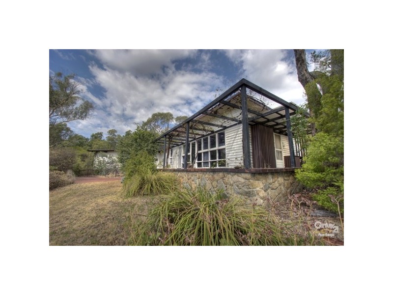 4 Sundew Road, Gooseberry Hill WA 6076