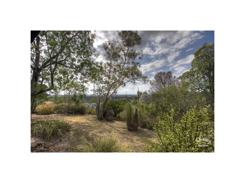 4 Sundew Road, Gooseberry Hill WA 6076