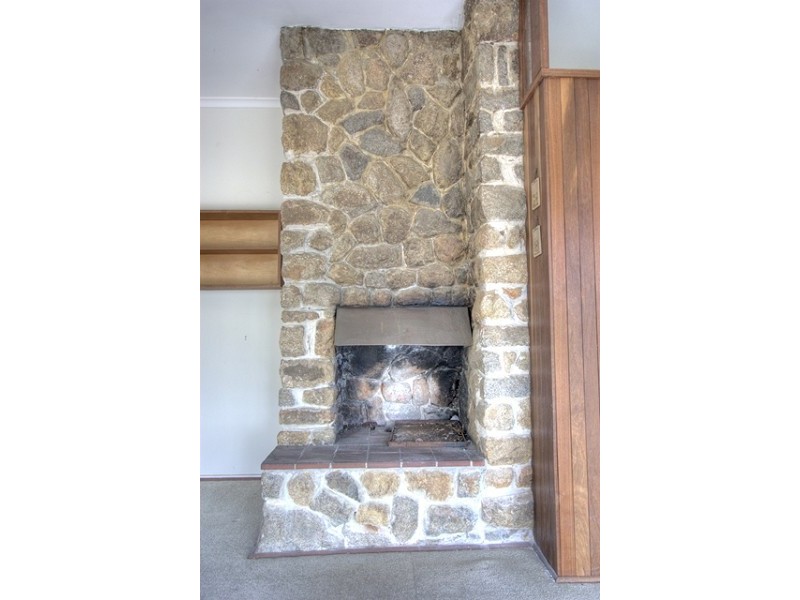 4 Sundew Road, Gooseberry Hill WA 6076