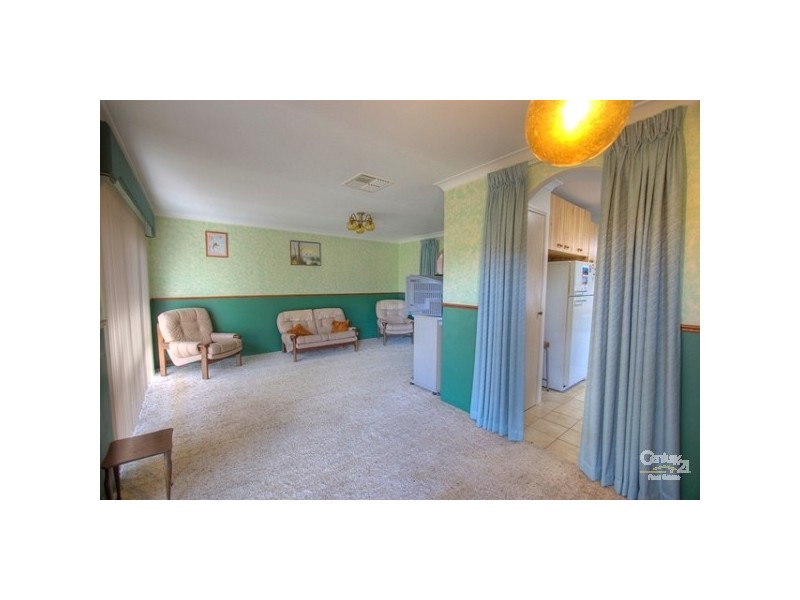 39 Agincourt Drive, Forrestfield WA 6058