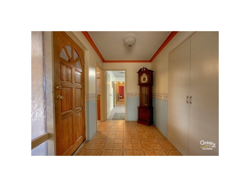 39 Agincourt Drive, Forrestfield WA 6058