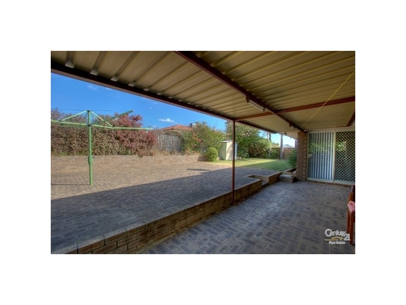 39 Agincourt Drive, Forrestfield WA 6058