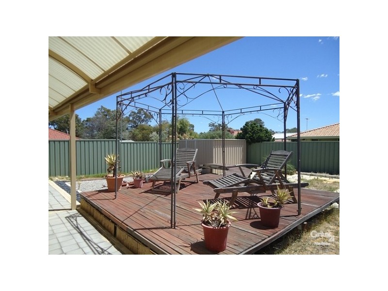 28 Fruit Tree Crescent, Forrestfield WA 6058