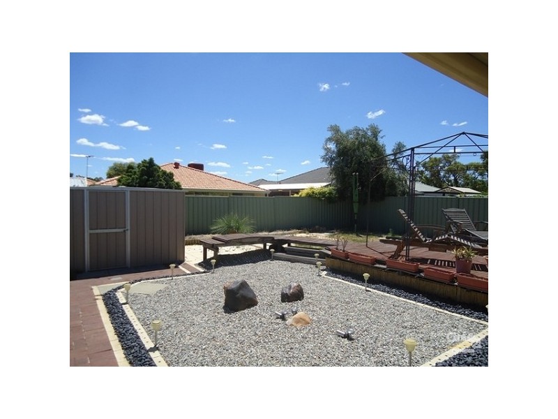 28 Fruit Tree Crescent, Forrestfield WA 6058