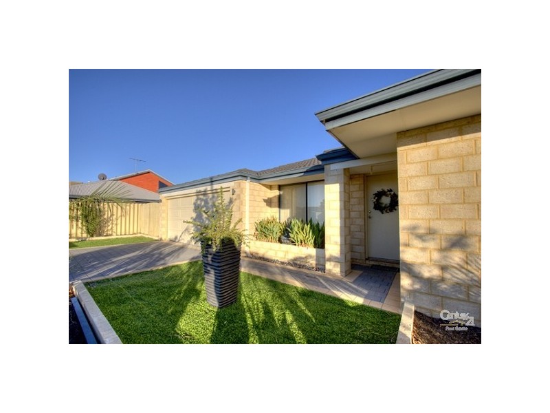 30 Apricot Street, Forrestfield WA 6058