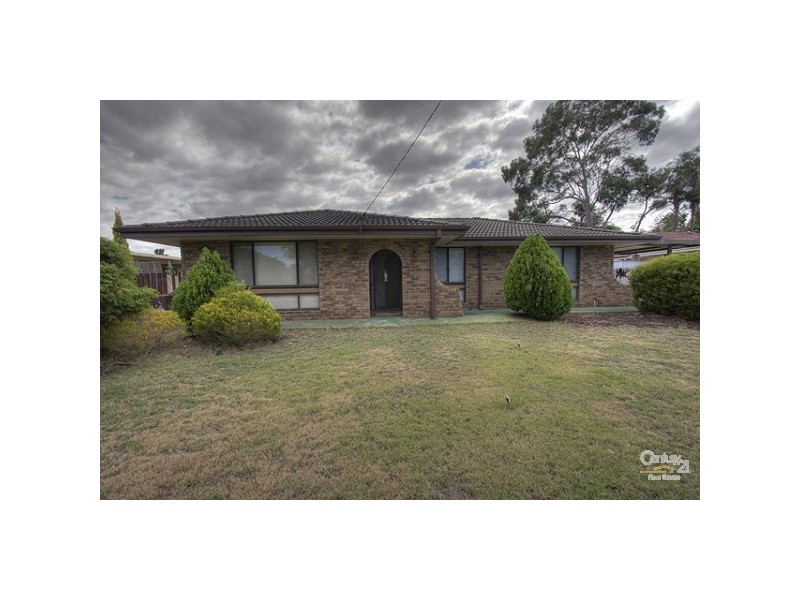 5 Jubilee Road, Forrestfield WA 6058